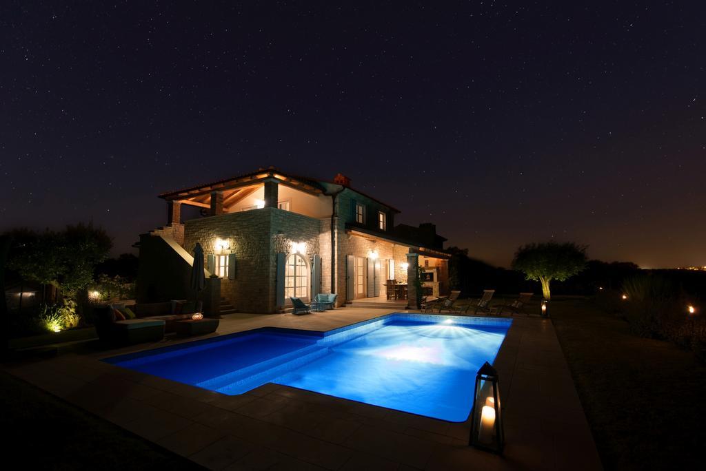 Villa Rajski Dvori Sveti Lovreč Pazenatički Exterior foto