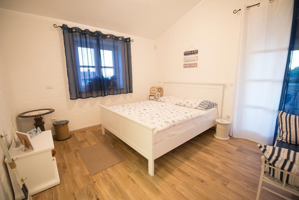 Villa Rajski Dvori Sveti Lovreč Pazenatički Exterior foto